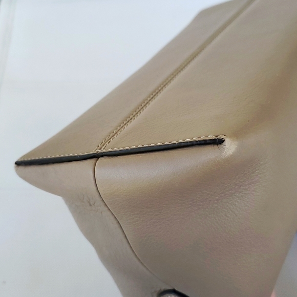 Fendi tri color By The Way Boston bag in larger size taupe grey - Picture 9 of 17